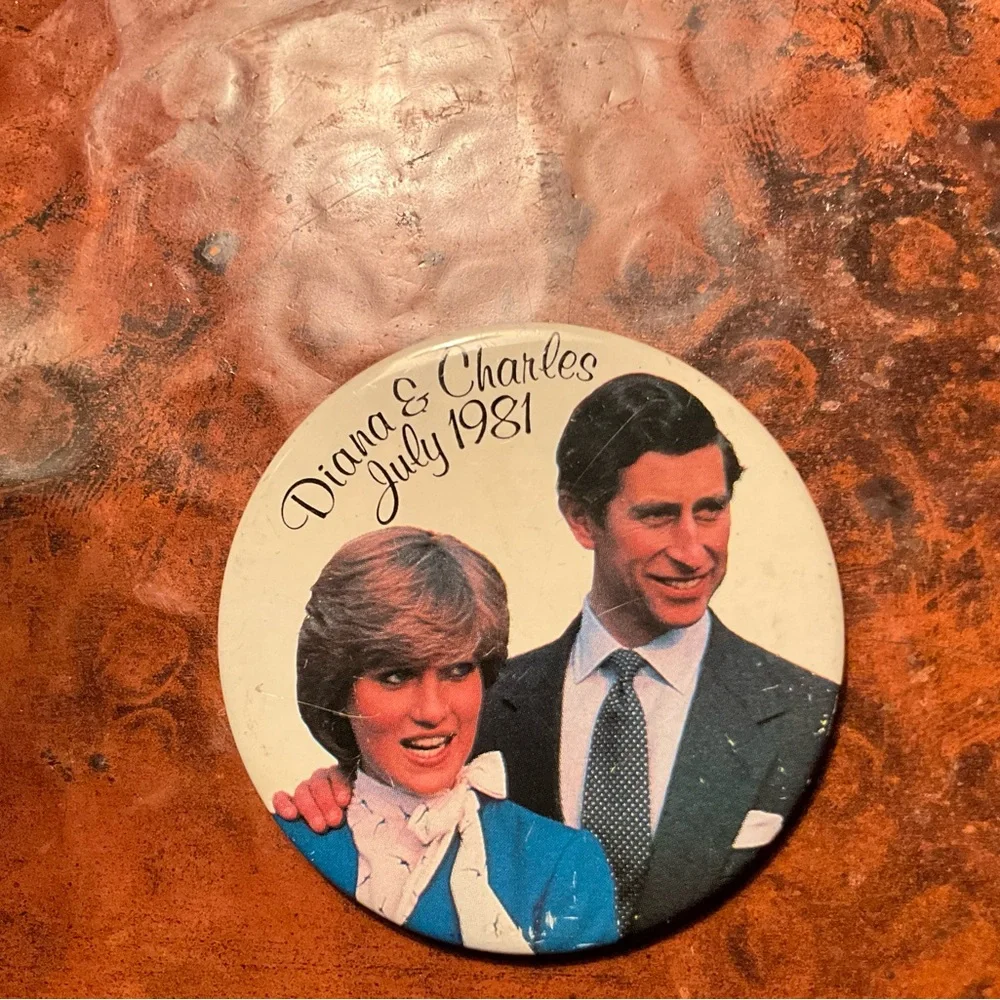 Diana and Charles Commemorative 1981 Tin Button Pin Blue and White Cheezy Smiles